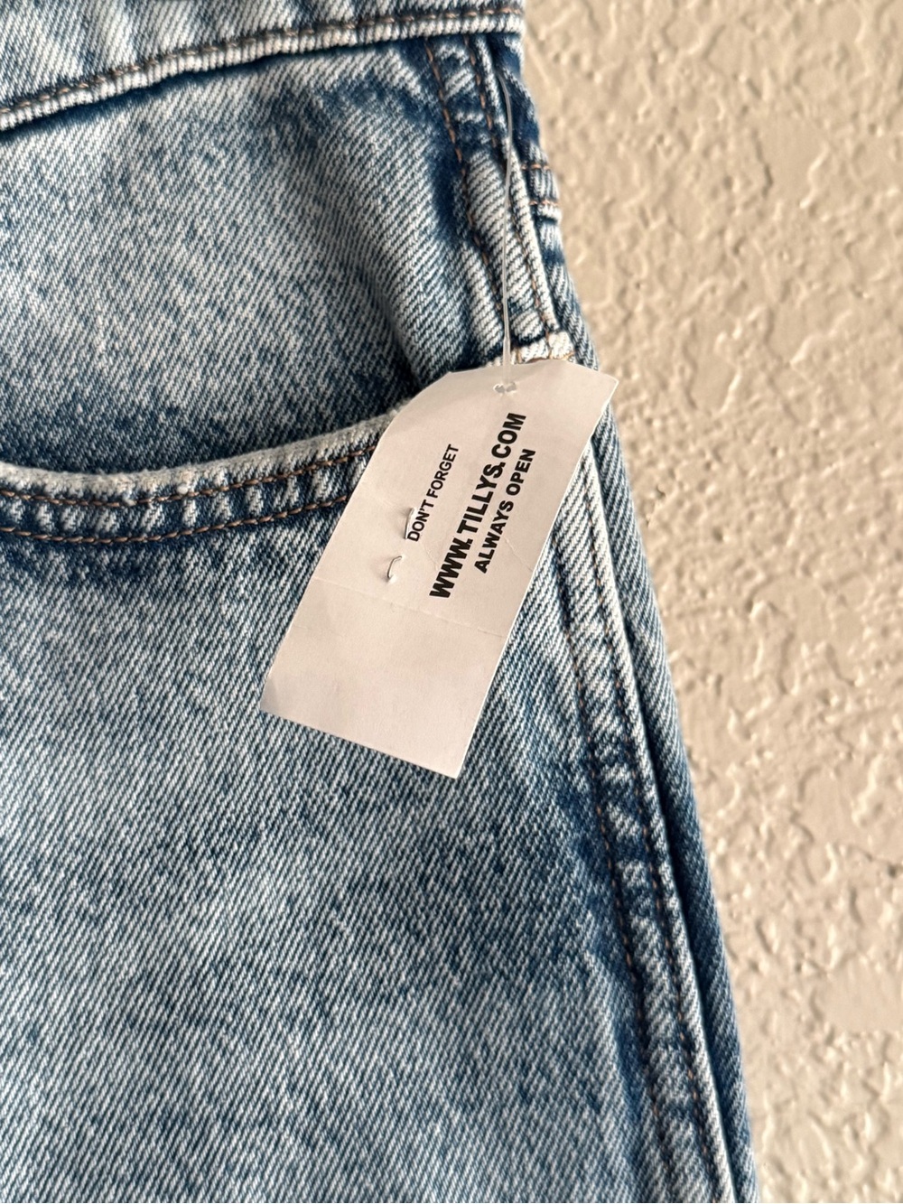 NEW Wrangler Low Rise Baggy Jeans Women 27 Light Wash Wide Leg Skater Y2K Denim - Picture 10 of 15
